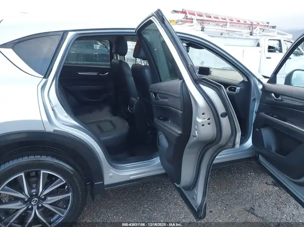 JM3KFBDM6J0330895 2018 MAZDA CX-5 - Image 8