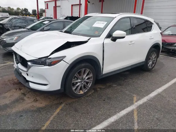 JM3KFBDM7K1512018 2019 MAZDA CX-5 - Image 2