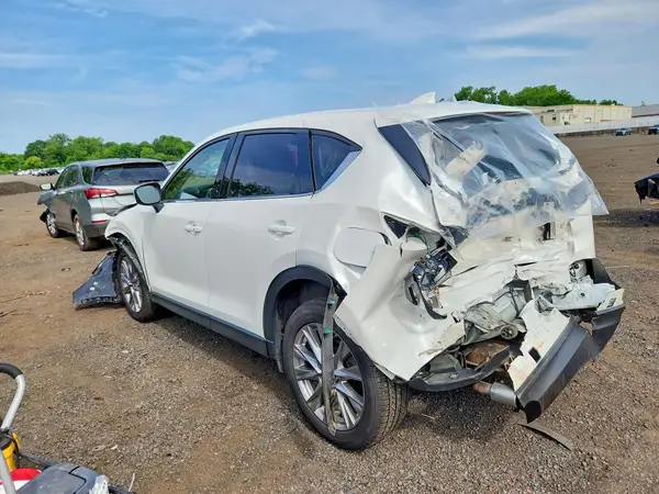 JM3KFBDM8K0526130 2019 MAZDA CX-5 - Image 2