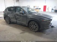 JM3KFBDM9J0349215 2018 MAZDA CX-5