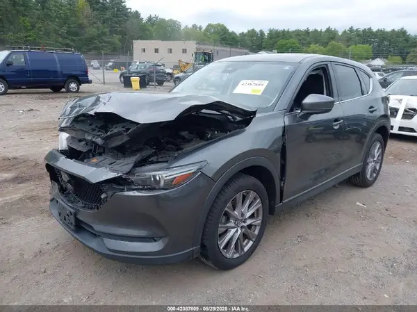 JM3KFBDM9K0610943 2019 MAZDA CX-5 - Image 2