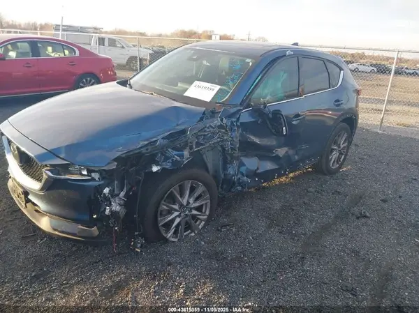 JM3KFBDYXK0568219 2019 MAZDA CX-5 - Image 2