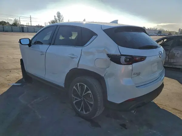 JM3KFBEM4N1584524 2022 MAZDA CX-5 - Image 2