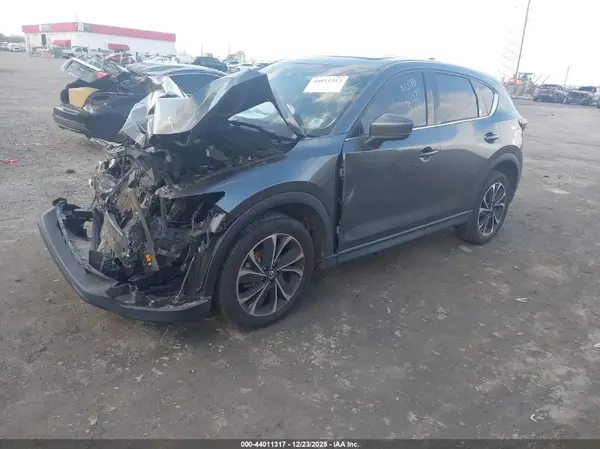 JM3KFBEM5N0553885 2022 MAZDA CX-5 - Image 2
