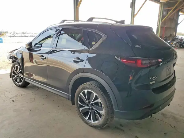 JM3KFBEM9N1589136 2022 MAZDA CX-5 - Image 2
