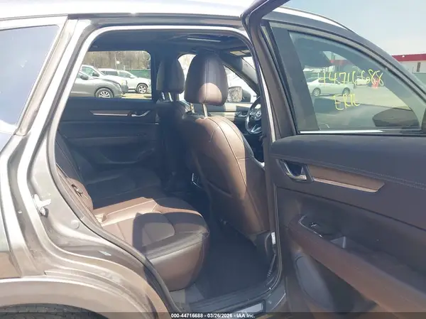JM3KFBEYXK0571538 2019 MAZDA CX-5 - Image 8