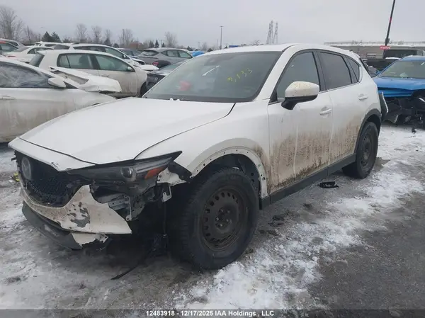 JM3KFBEYXK0643452 2019 MAZDA CX-5 - Image 2