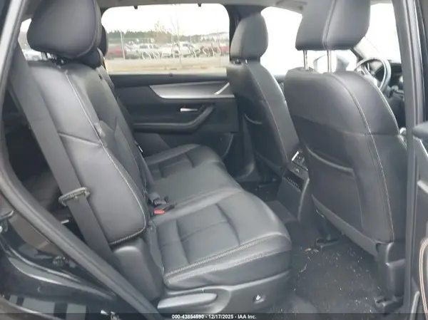 JM3KK1HC0R1145576 2024 MAZDA CX-90 - Image 8