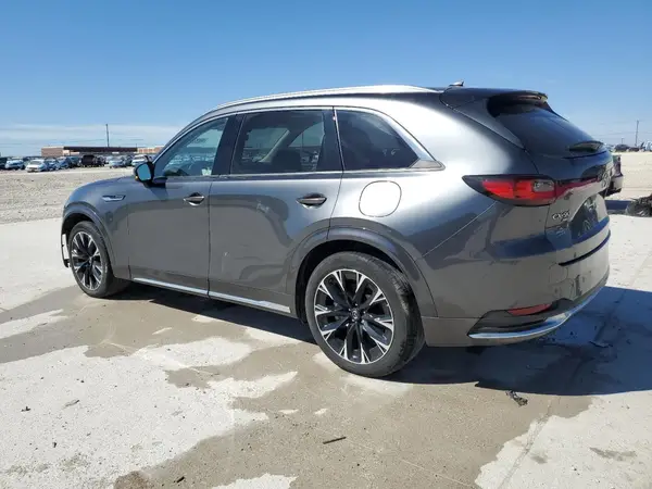 JM3KK1HC7R1122618 2024 MAZDA CX-90 - Image 2