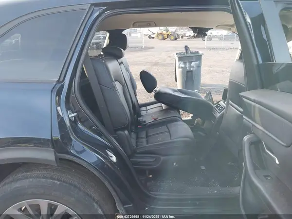 JM3KKAHD5R1126370 2024 MAZDA CX-90 - Image 8
