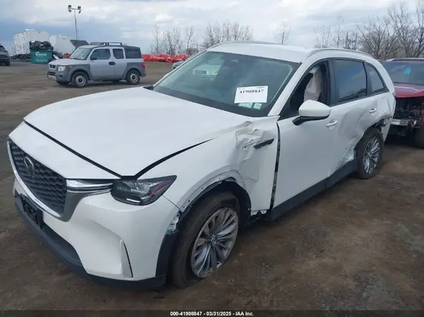JM3KKAHD8R1126640 2024 MAZDA CX-90 - Image 2