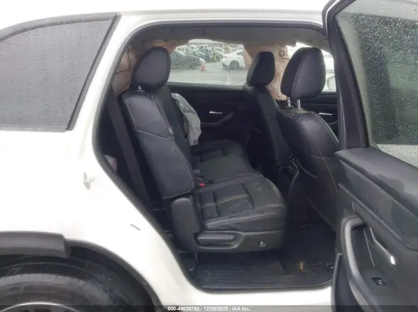 JM3KKAHD9R1184773 2024 MAZDA CX-90 - Image 8