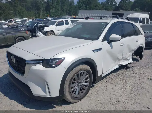 JM3KKBHA2R1160004 2024 MAZDA CX-90 - Image 2