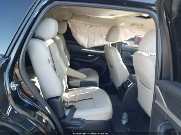 JM3KKBHA5R1120130 2024 MAZDA CX-90 - Image 8