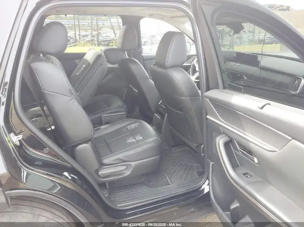 JM3KKBHA6R1152827 2024 MAZDA CX-90 - Image 8