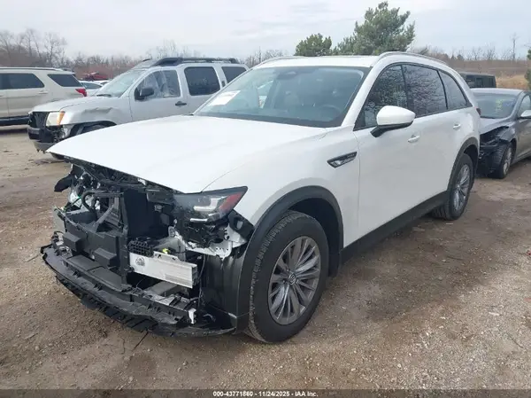 JM3KKBHA6S1237091 2025 MAZDA CX-90 - Image 2