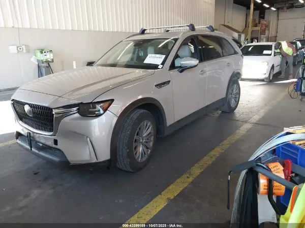 JM3KKBHA8R1158998 2024 MAZDA CX-90 - Image 2
