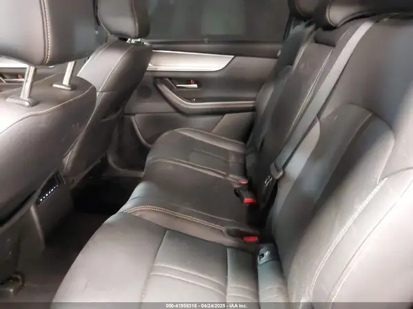 JM3KKBHAXR1161160 2024 MAZDA CX-90 - Image 8