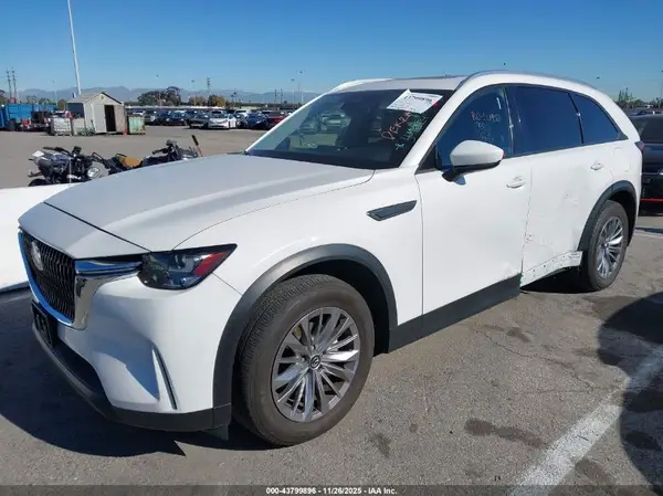JM3KKBHD1R1120197 2024 MAZDA CX-90 - Image 2