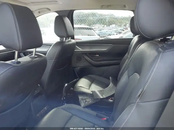 JM3KKBHD1R1131314 2024 MAZDA CX-90 - Image 8