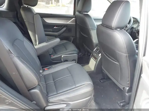 JM3KKBHD2R1135081 2024 MAZDA CX-90 - Image 8