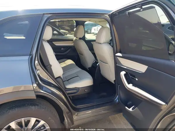JM3KKBHD2S1252617 2025 MAZDA CX-90 - Image 8