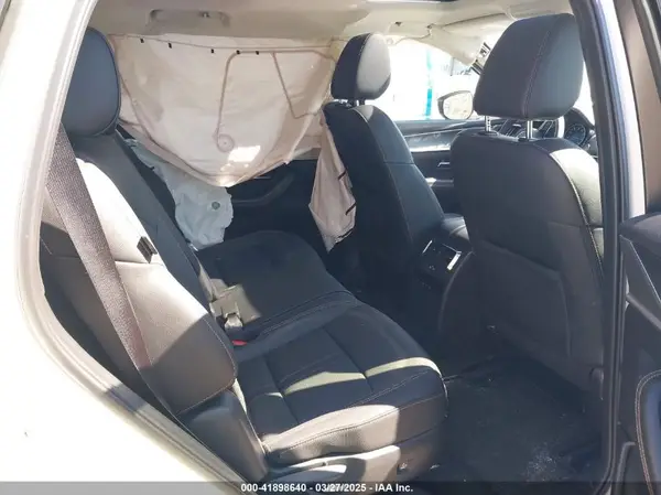 JM3KKBHD4R1175985 2024 MAZDA CX-90 - Image 8