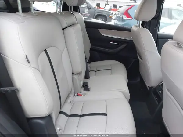 JM3KKBHD4R1184895 2024 MAZDA CX-90 - Image 8