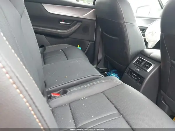 JM3KKBHD5R1176031 2024 MAZDA CX-90 - Image 8