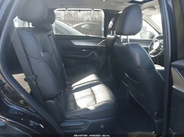 JM3KKBHD7R1119569 2024 MAZDA CX-90 - Image 8