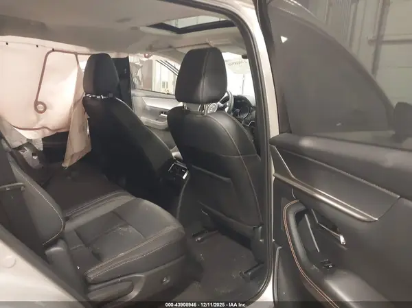 JM3KKBHD7S1215384 2025 MAZDA CX-90 - Image 8