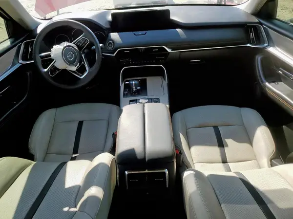 JM3KKBHD7S1220018 2025 MAZDA CX-90 - Image 8