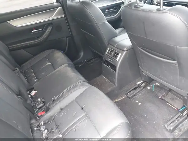 JM3KKBHD8R1147610 2024 MAZDA CX-90 - Image 8