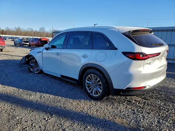 JM3KKBHD8S1233845 2025 MAZDA CX-90 - Image 2