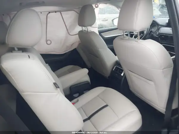 JM3KKBHD9R1114373 2024 MAZDA CX-90 - Image 8