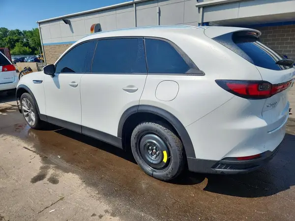 JM3KKBHD9T1357916 2026 MAZDA CX-90 - Image 2