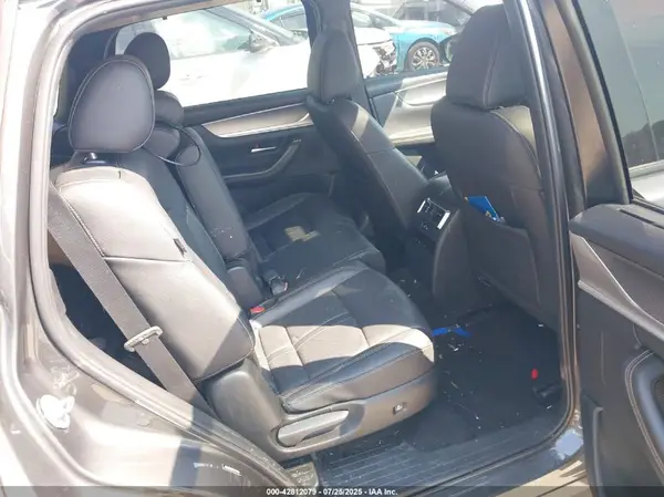 JM3KKBHDXR1134941 2024 MAZDA CX-90 - Image 8