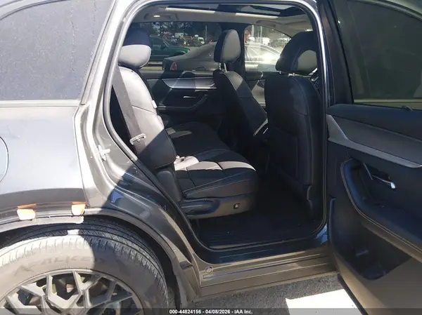 JM3KKCHA5S1196846 2025 MAZDA CX-90 - Image 8