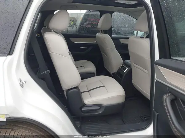 JM3KKCHA5S1201768 2025 MAZDA CX-90 - Image 8
