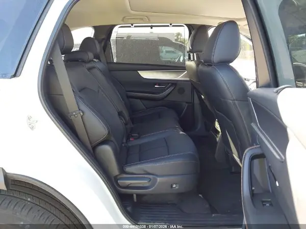 JM3KKCHA8S120082 2025 MAZDA CX-90 - Image 8