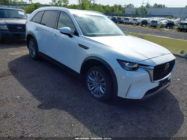 JM3KKCHD0R1105213 2024 MAZDA CX-90 - Image 1
