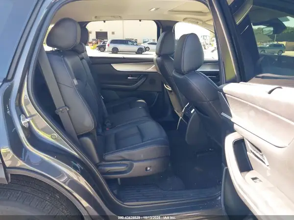 JM3KKCHD1R1145560 2024 MAZDA CX-90 - Image 8