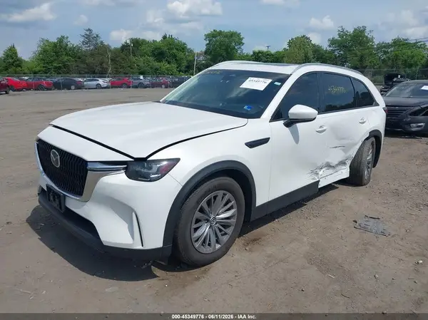 JM3KKCHD5R1111024 2024 MAZDA CX-90 - Image 2