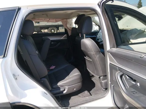 JM3KKCHD5R1149272 2024 MAZDA CX-90 - Image 8