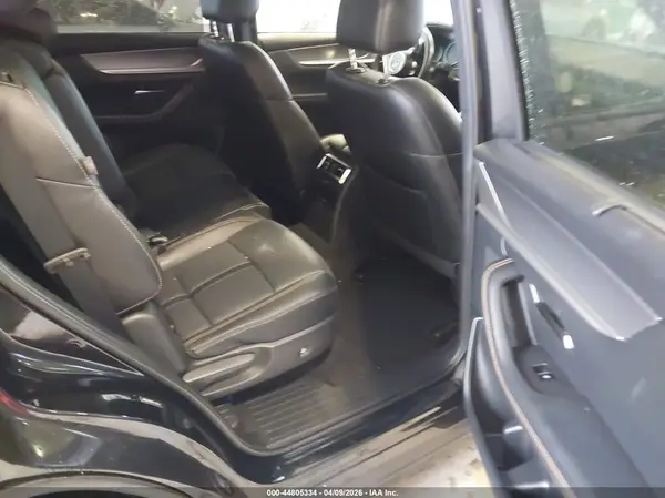 JM3KKCHD5R1161017 2024 MAZDA CX-90 - Image 8