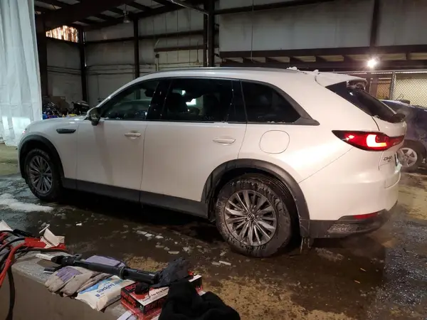JM3KKCHD6R1128219 2024 MAZDA CX-90 - Image 2