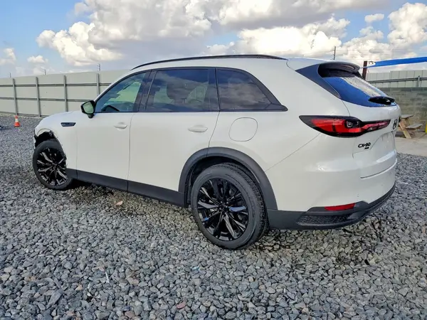 JM3KKCHD6T1353277 2026 MAZDA CX-90 - Image 2