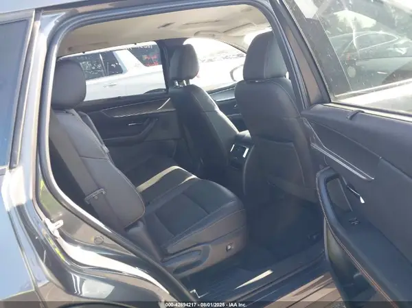 JM3KKCHD7R1163898 2024 MAZDA CX-90 - Image 8