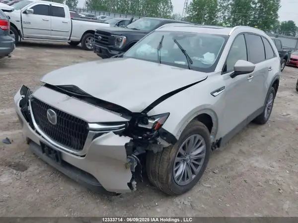 JM3KKCHD9S1205946 2025 MAZDA CX-90 - Image 2