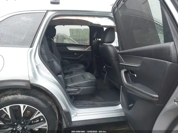 JM3KKDHA0R1108138 2024 MAZDA CX-90 - Image 8